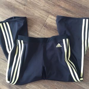 Adidas Yoga Wide Leg Capri Crop Workout Pants